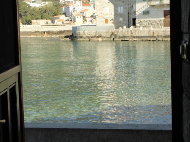 Kod Senke Apartamento Komiža Exterior foto